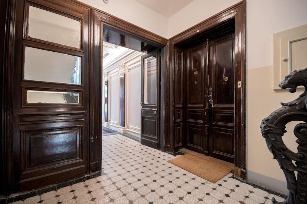 Urban Skorepka Daire Prag